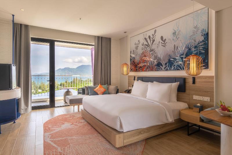 Ttc Van Phong Bay Resort image