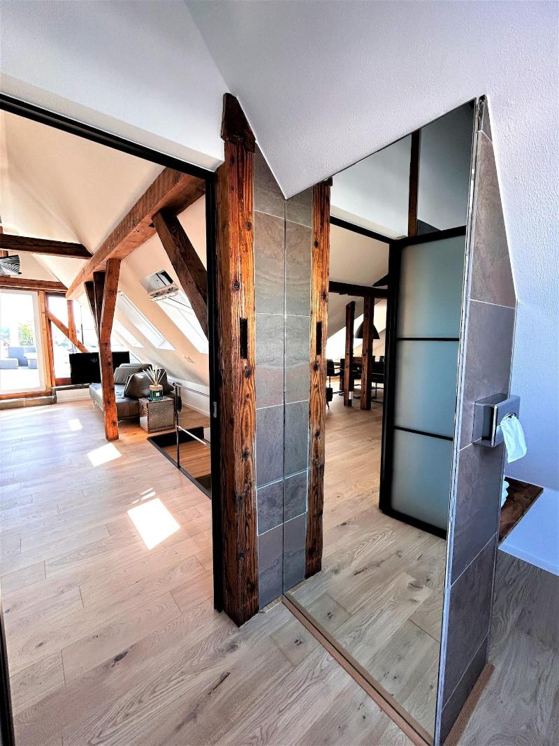 Hlh Exclusiv Selection image