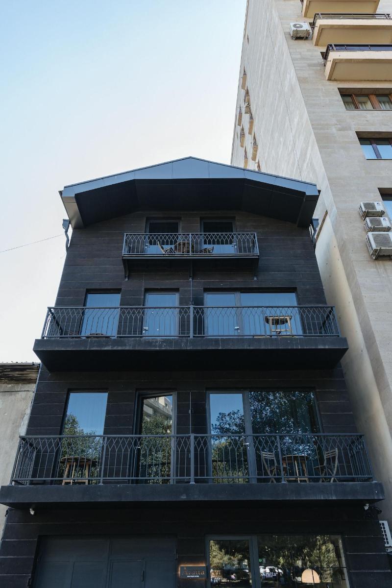 Aratta Boutique Hotel image