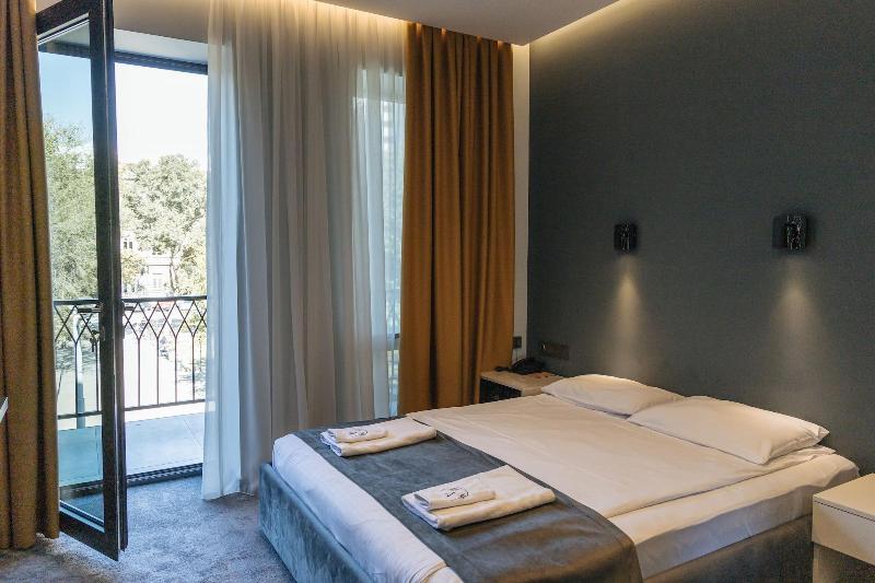 Aratta Boutique Hotel image