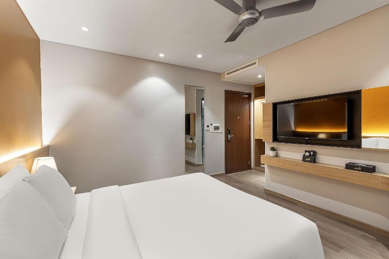Laputa Hotel Phu Quoc image
