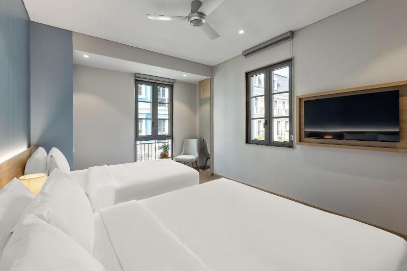 Laputa Hotel Phu Quoc image