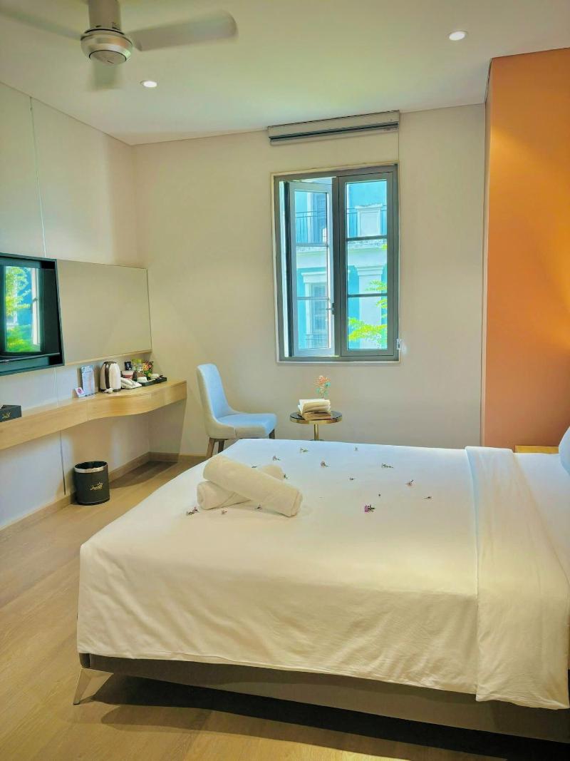 Laputa Hotel Phu Quoc image