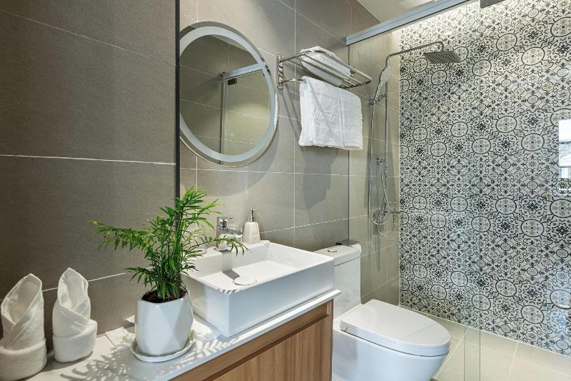 Laputa Hotel Phu Quoc image