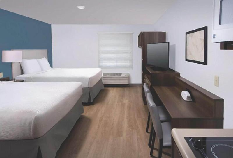 Woodspring Suites Rochester Greece image