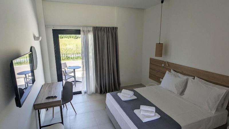 Costa Ionica Mytikas Seaside Hotel image