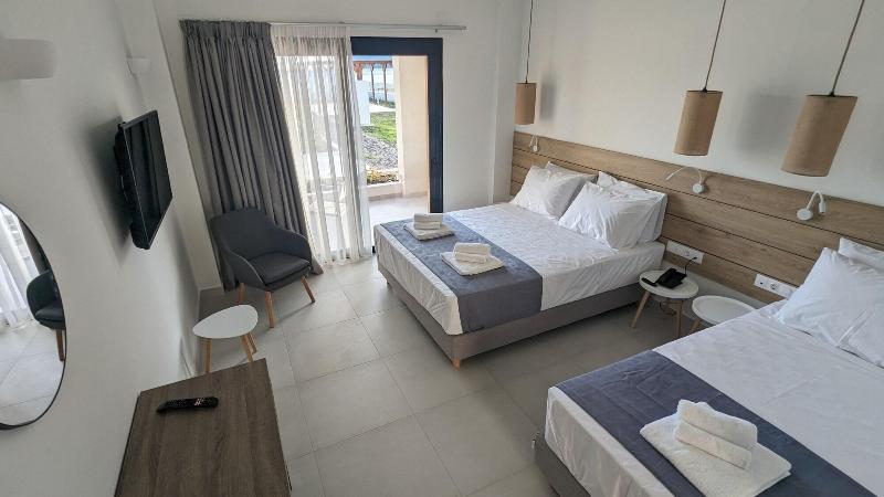 Costa Ionica Mytikas Seaside Hotel image