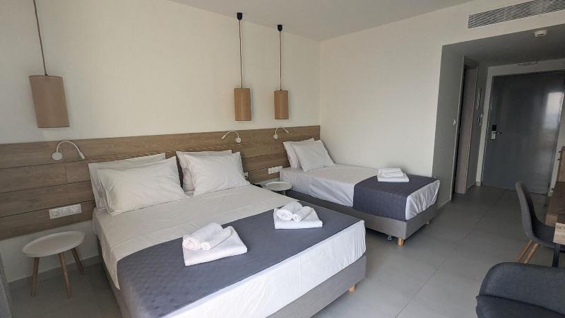 Costa Ionica Mytikas Seaside Hotel image