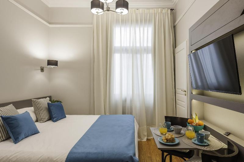 Sarmiento Flats image