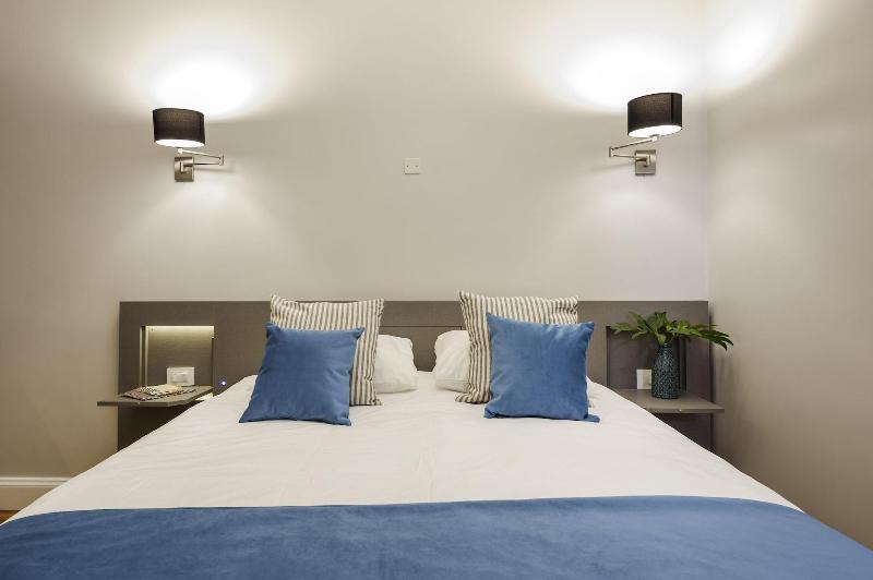 Sarmiento Flats image