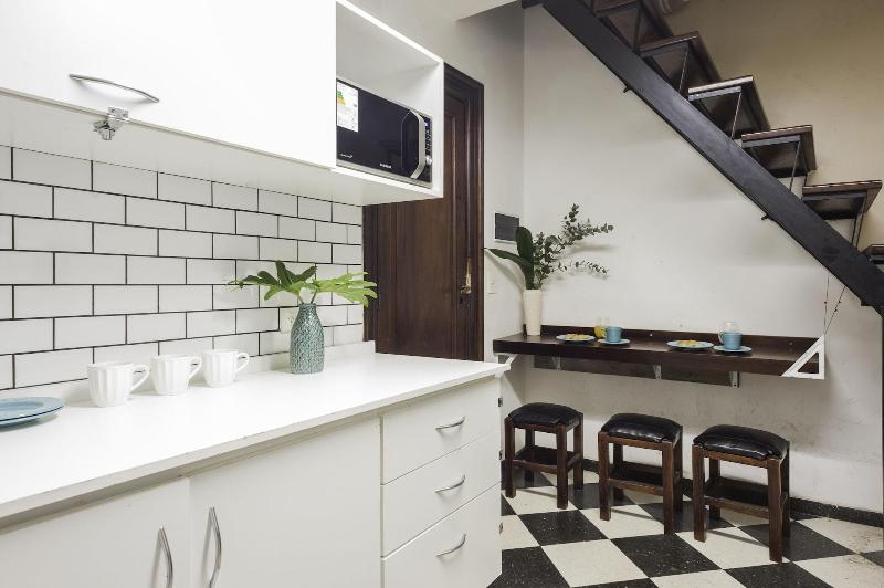 Sarmiento Flats image
