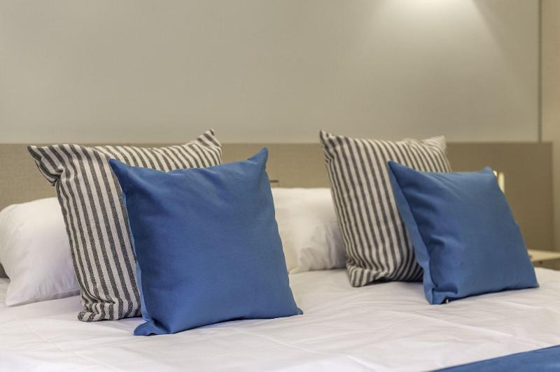 Sarmiento Flats image