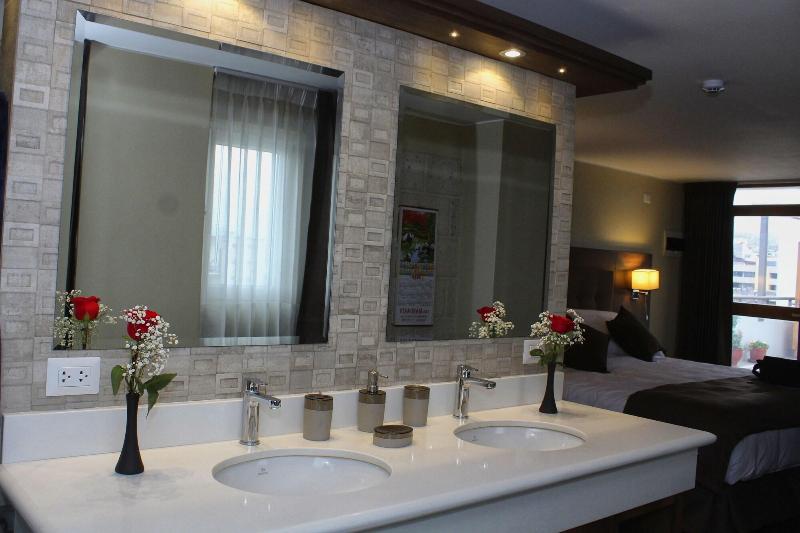 Ariquepay Hotel image
