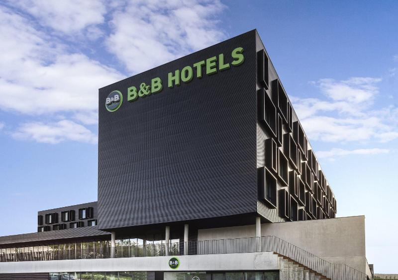 Hotel B&B HOTEL Guimarães