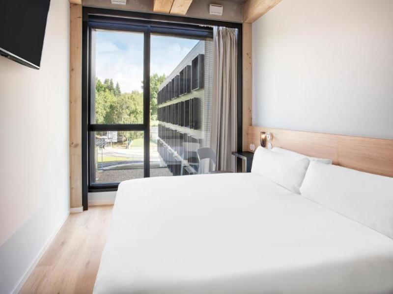 B&B HOTEL Guimarães image