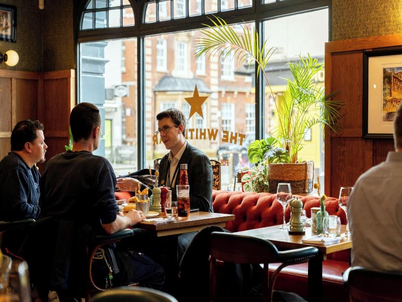 The White Star Tavern image