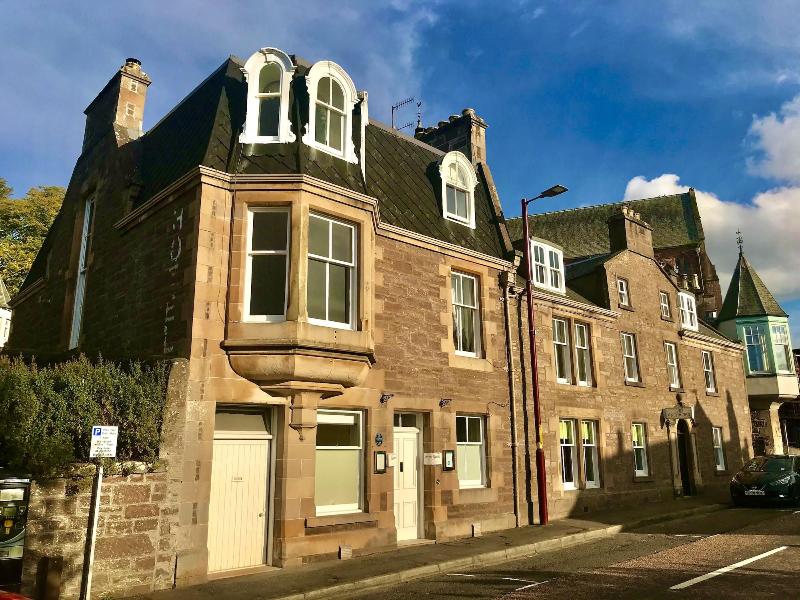 Leven House image