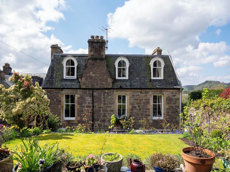 Leven House image