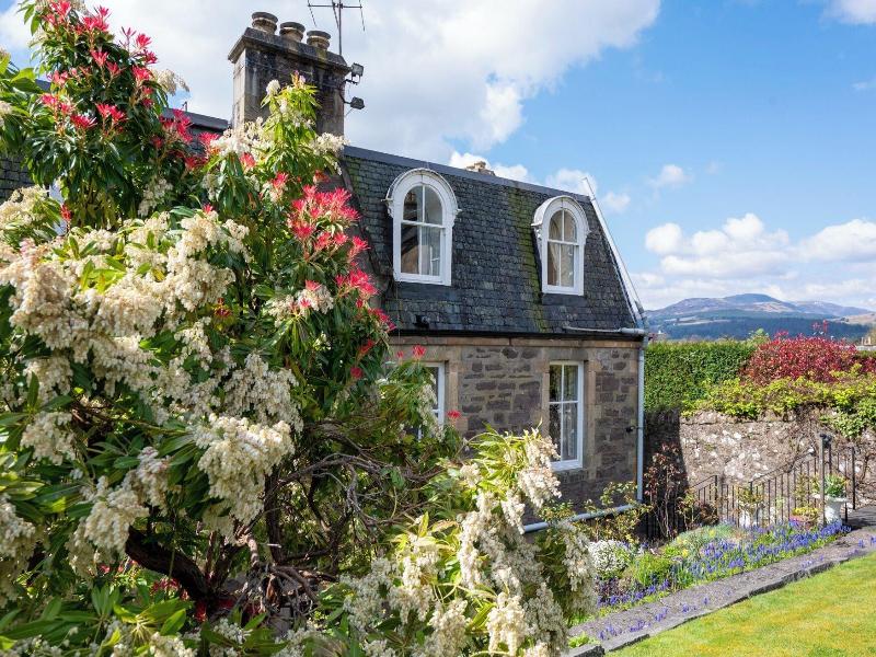 Leven House image
