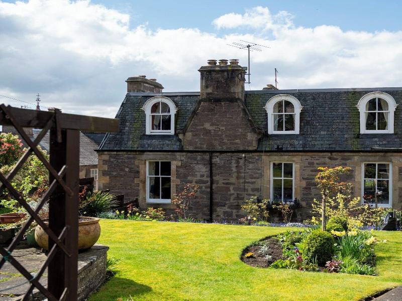 Leven House image