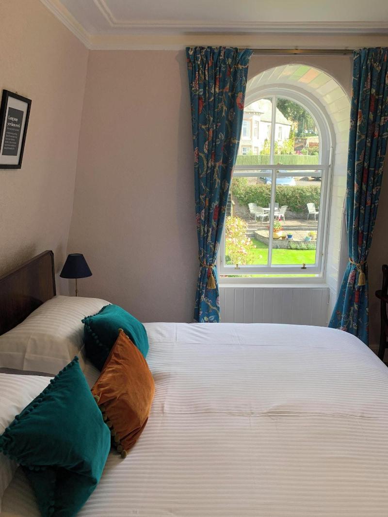 Leven House image