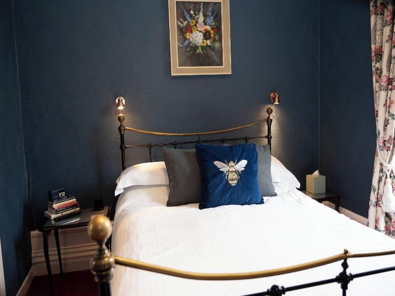 Leven House image