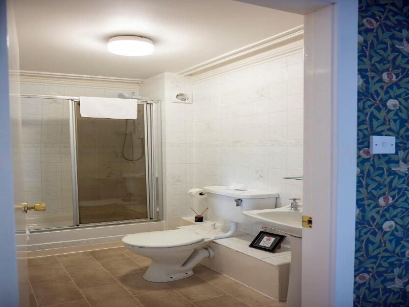 Leven House image