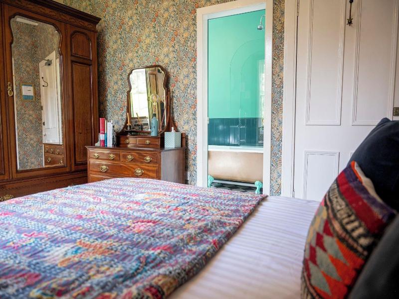 Leven House image