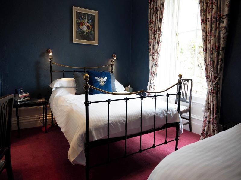 Leven House image
