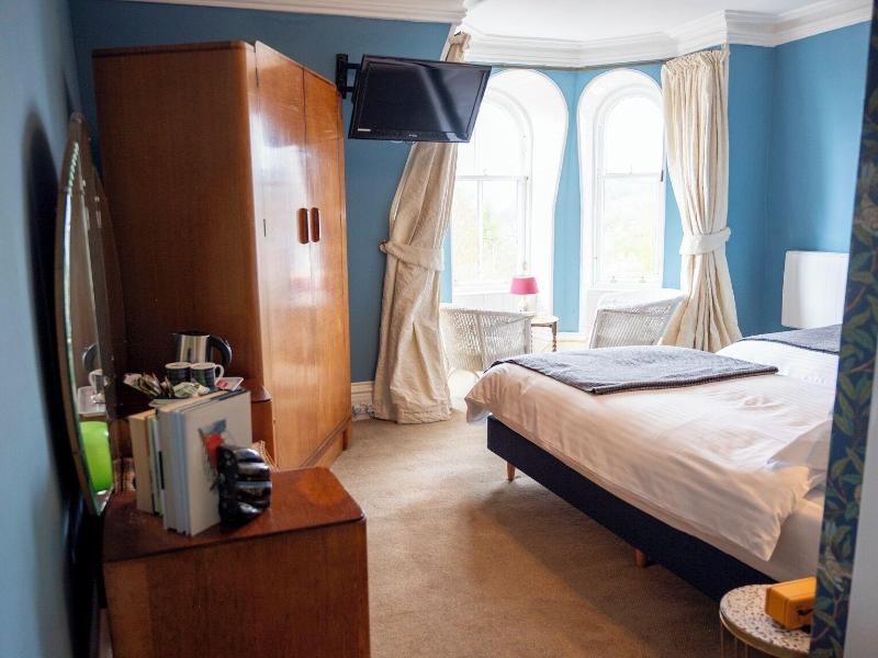Leven House image