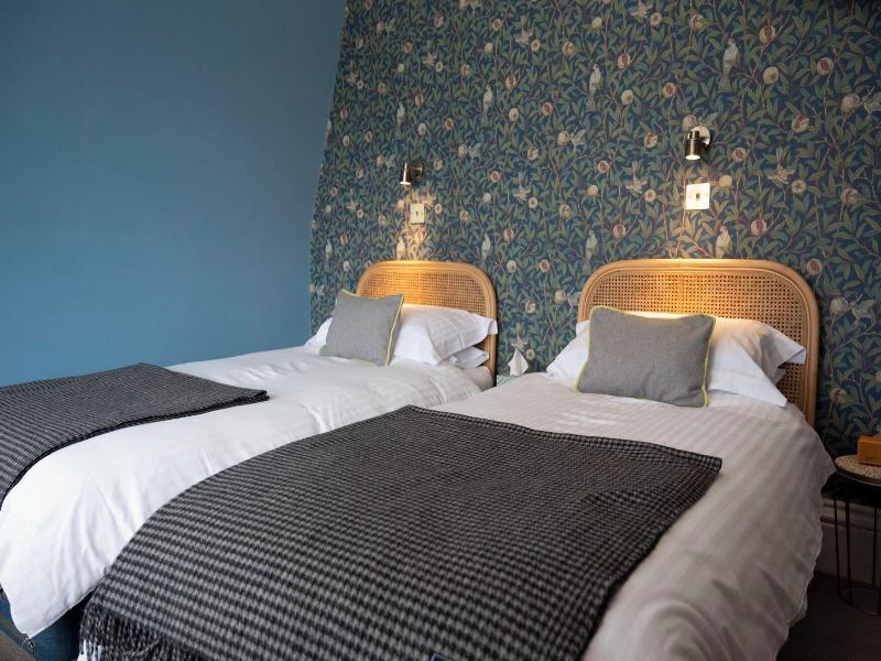 Leven House image