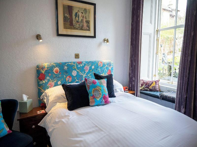 Leven House image