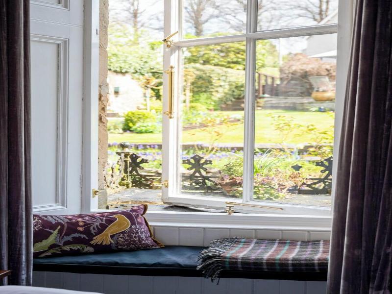 Leven House image