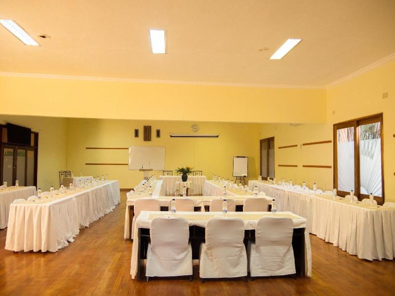 Palmwood Lodge image