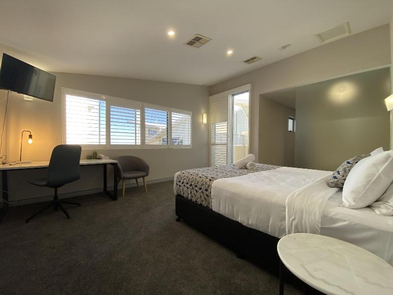Redvue Apartments image
