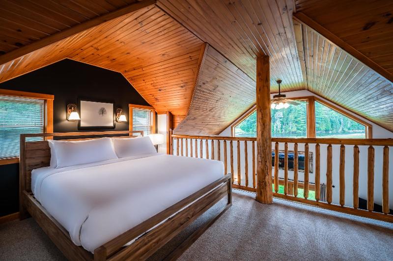 Placid Bay Hotel image