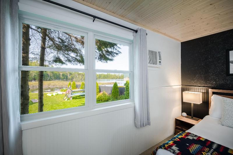 Placid Bay Hotel image