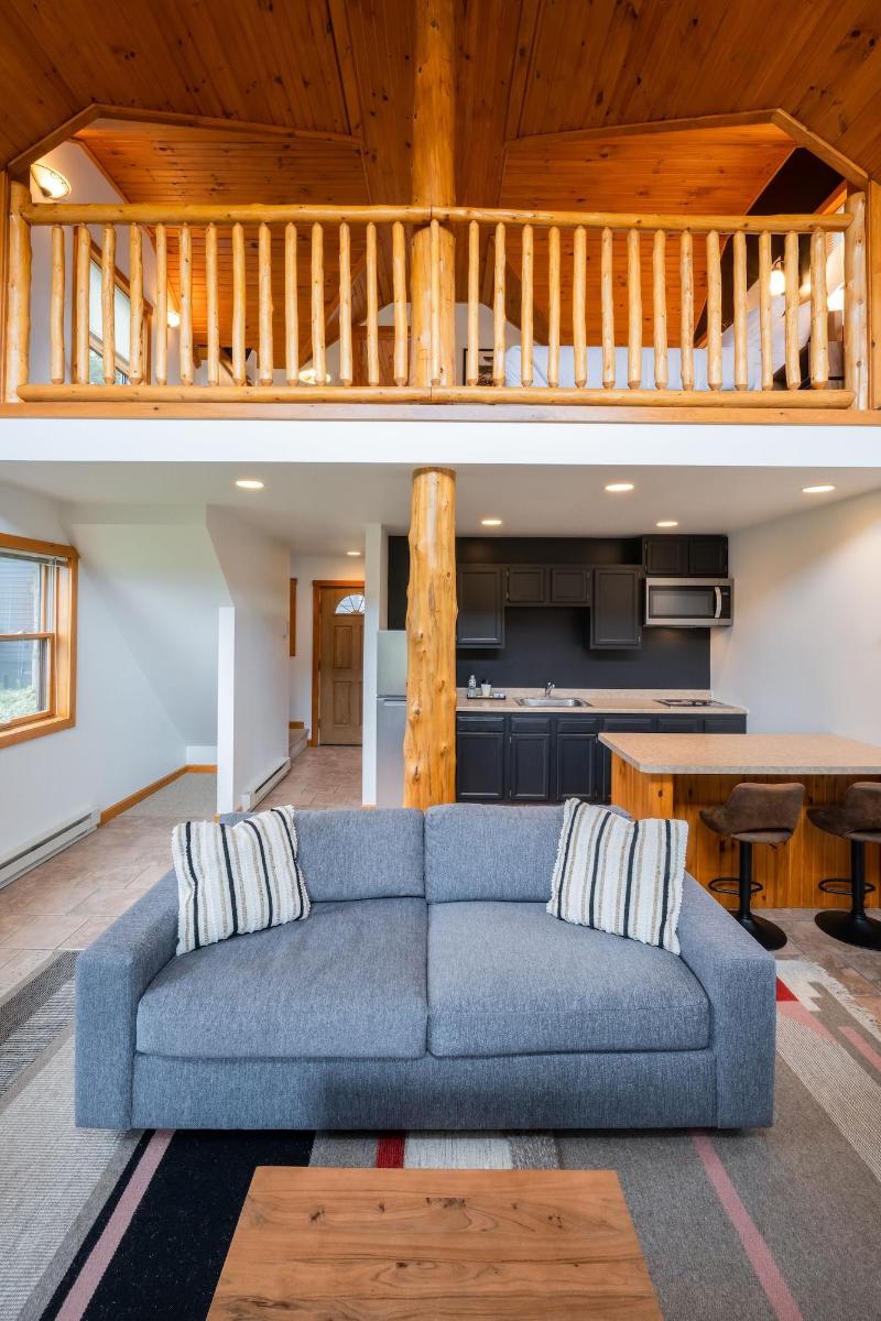 Placid Bay Hotel image