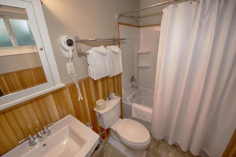 Placid Bay Hotel image