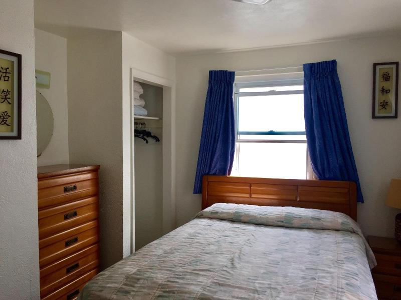 White Caps Motel image