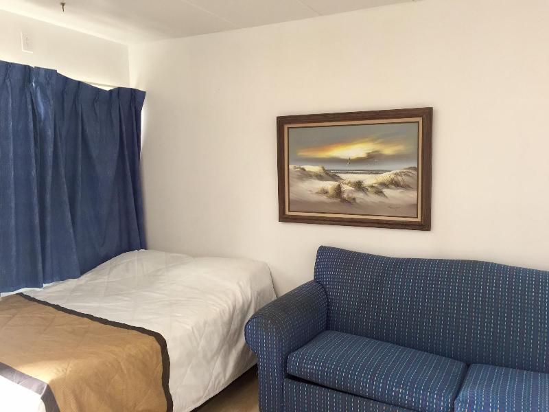White Caps Motel image