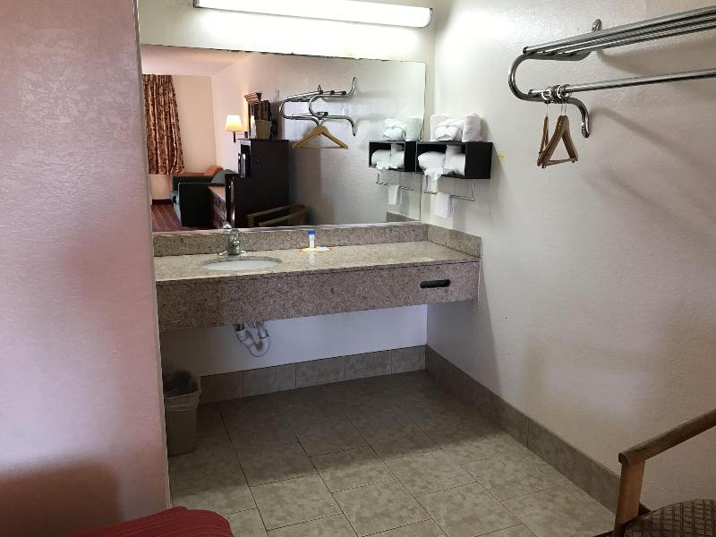 Royal Regency Inn image