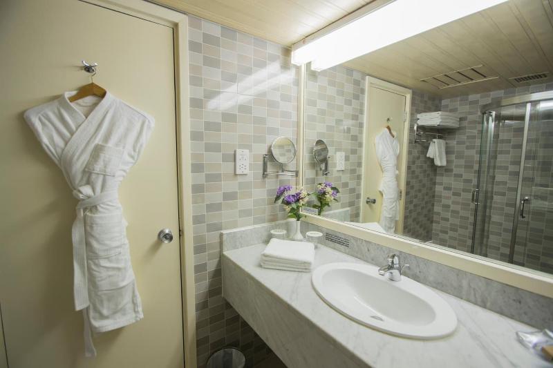 Hotel Muscat Holiday image