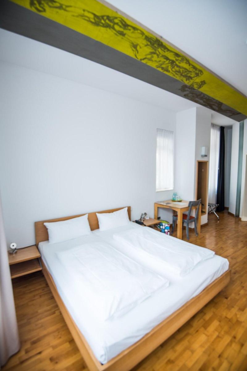Hotel Robert Mayer image