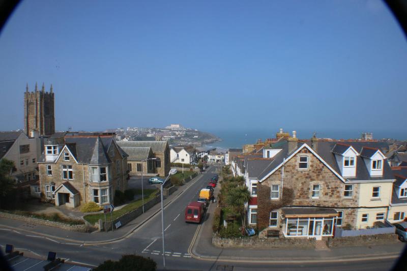 The Glendeveor image