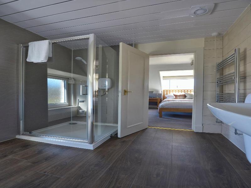 The Poplars Guest House image