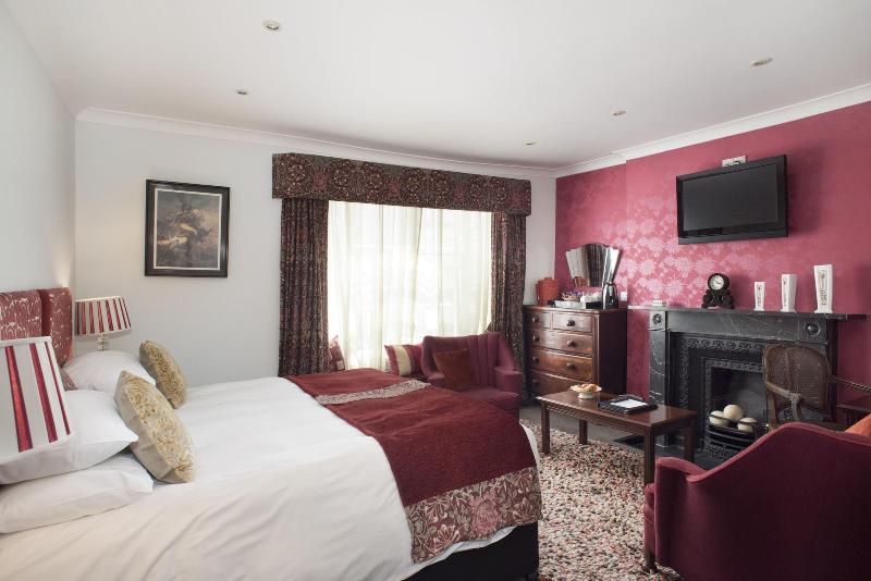 Royal Seven Stars Hotel image