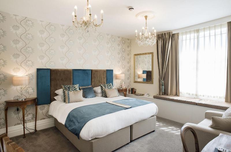 Royal Seven Stars Hotel image