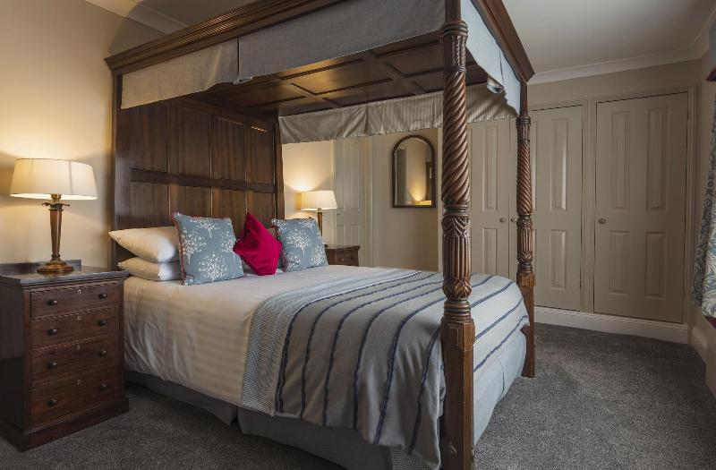 Royal Seven Stars Hotel image