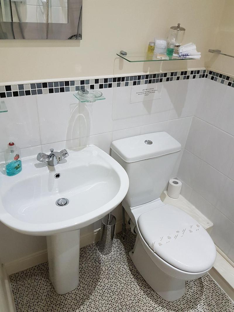 Sunflower Lodge image